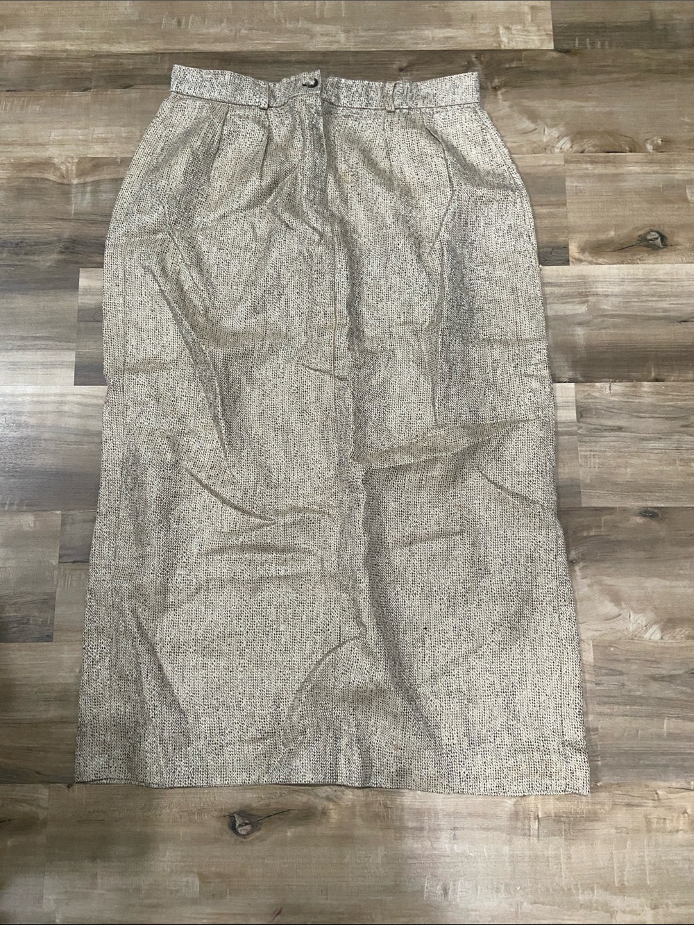 Anne Klein Vintage Beige Tweed Pencil Skirt - Women's